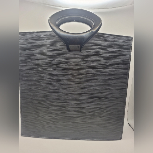Louis Vuitton Black Epi Ombre Handbag - Picture 2 of 5
